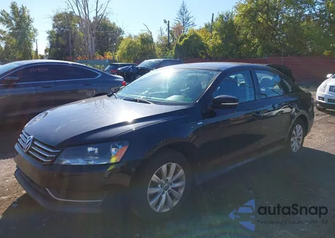 2015 Volkswagen Passat 1.8T Wolfsburg Edition from USA, damaged, VIN 1VWAT7A3XFC078657